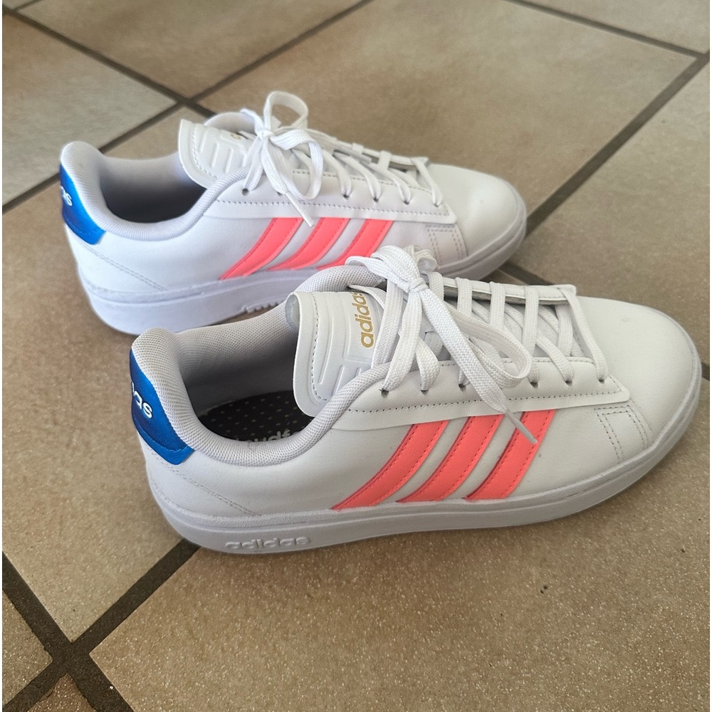 Adidas Grand Court Alpha